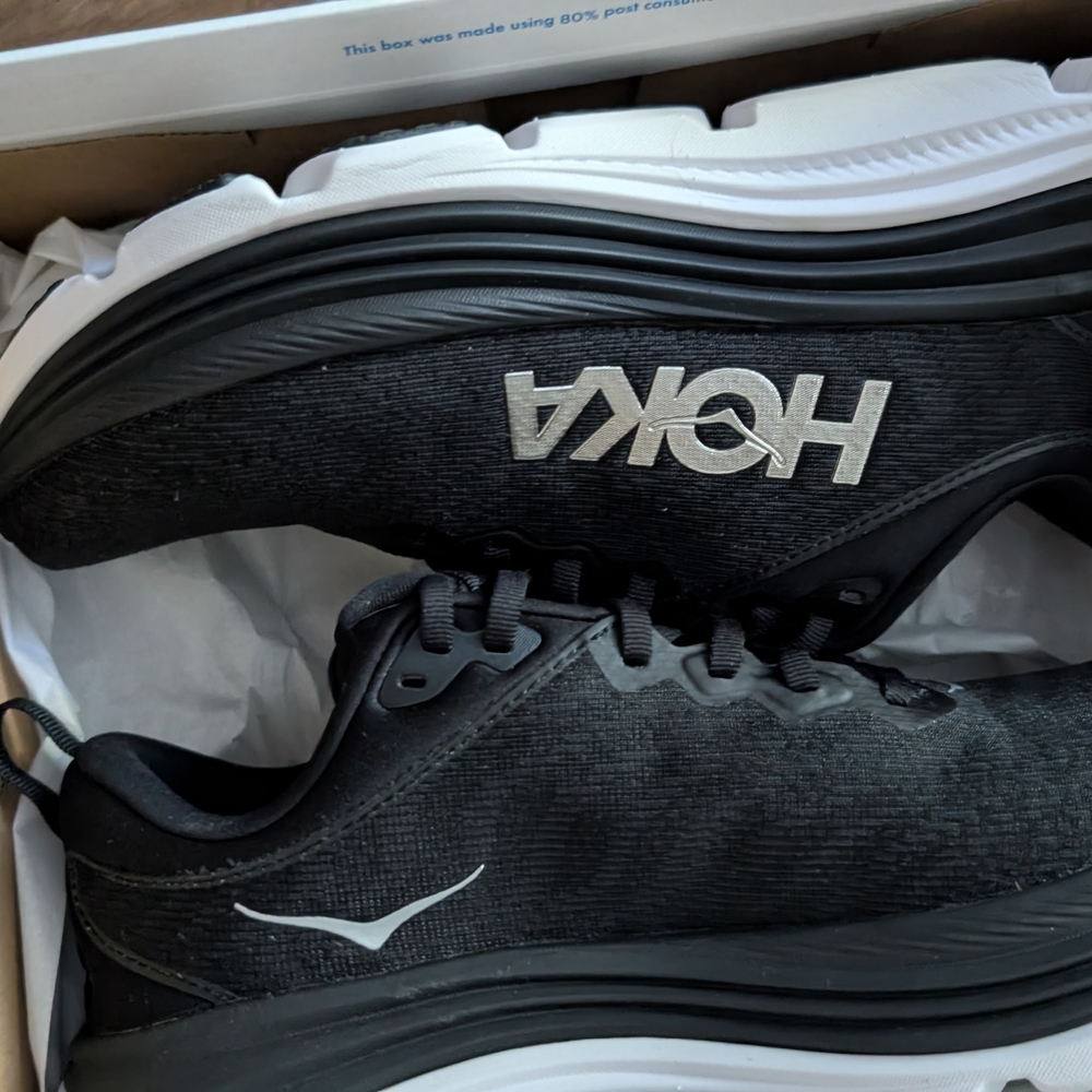 NWT Women's Hoka One Gaviota 5 Wide in Black